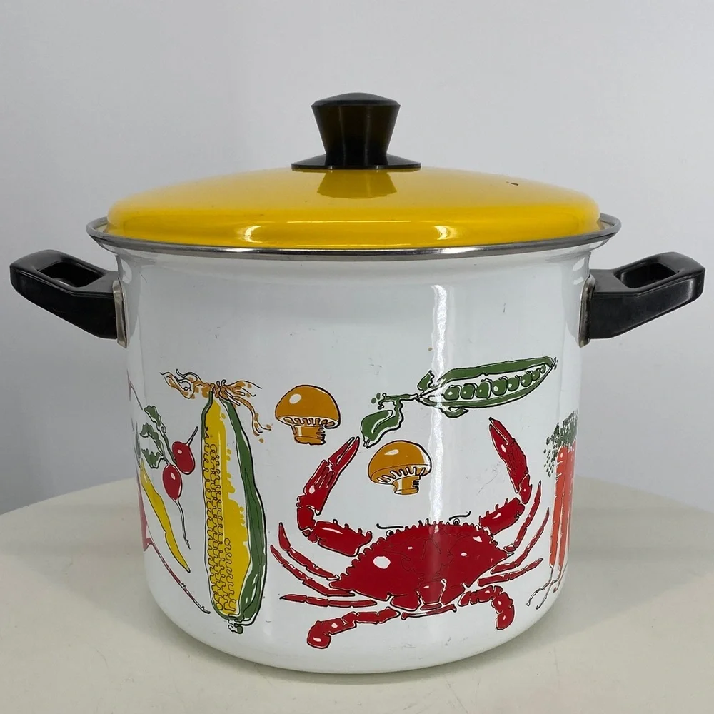 Vintage Enamel Stock Pot with Crab and Veggie Motif